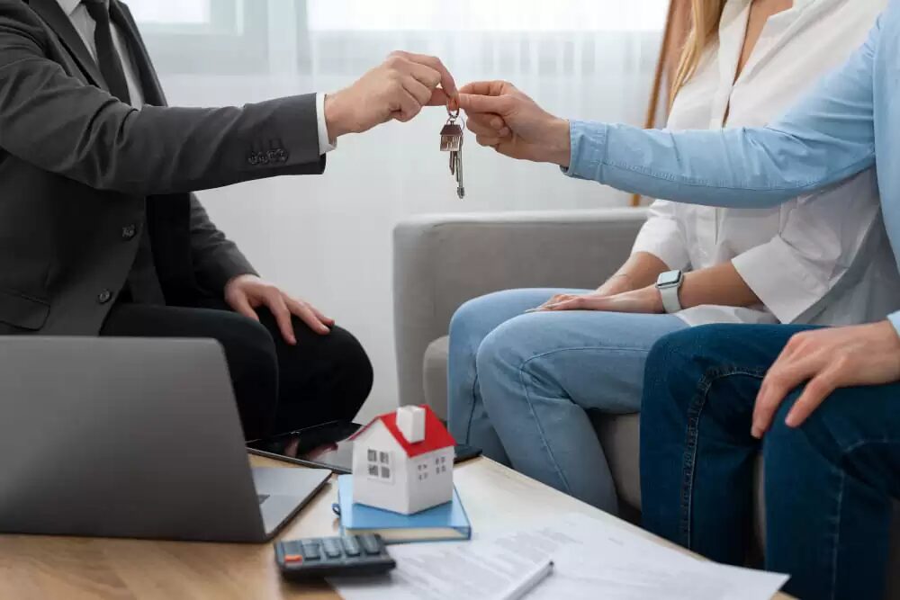 Como revender imóveis com alto lucro?